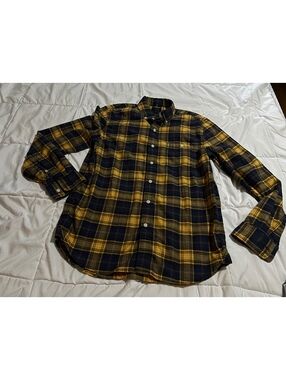 Plaid Flannel Button-Up long sleeve Shirt Yellow and Navy Joes Men size Medium